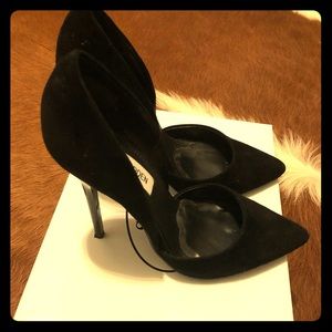 Steve Madden Suede heels